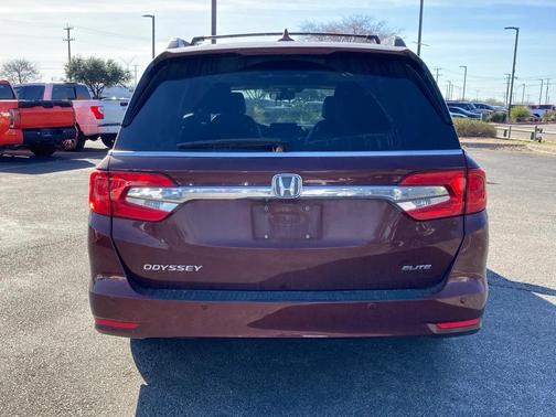 2018 Honda Odyssey Elite