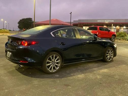 2025 Mazda Mazda3 FWD w/Preferred Package