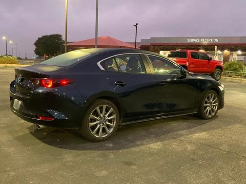 2025 Mazda Mazda3 FWD w/Preferred Package