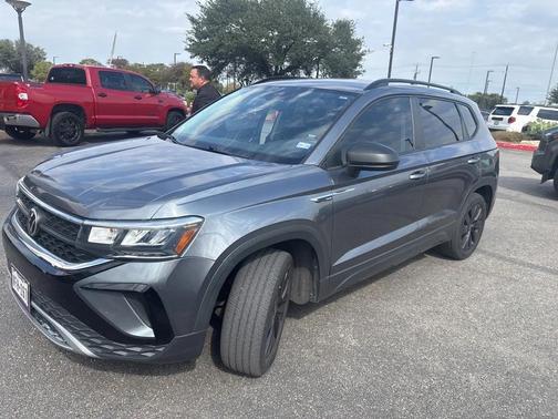 2022 Volkswagen Taos 1.5T S