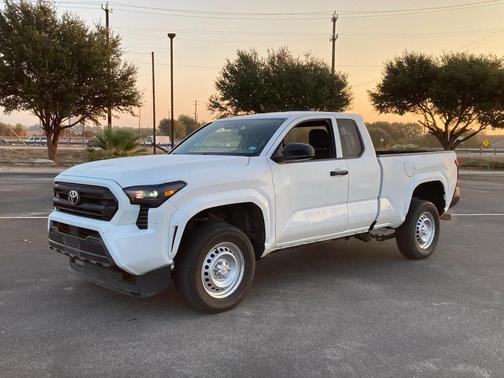 2024 Toyota Tacoma SR