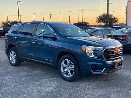 2024 GMC Terrain SLE