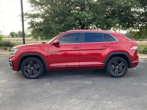 2022 Volkswagen Atlas Cross Sport 2.0T SEL