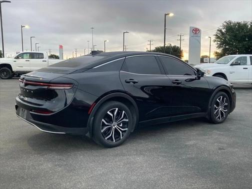 2023 Toyota Crown XLE