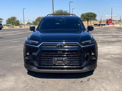 2025 Toyota Grand Highlander Platinum