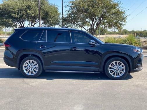 2025 Toyota Grand Highlander Platinum