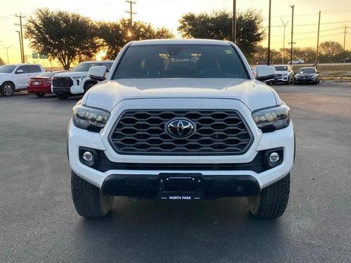 2023 Toyota Tacoma TRD Off-Road