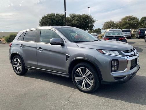 2024 Mitsubishi Outlander Sport SE