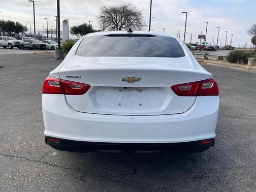 2022 Chevrolet Malibu 1LS