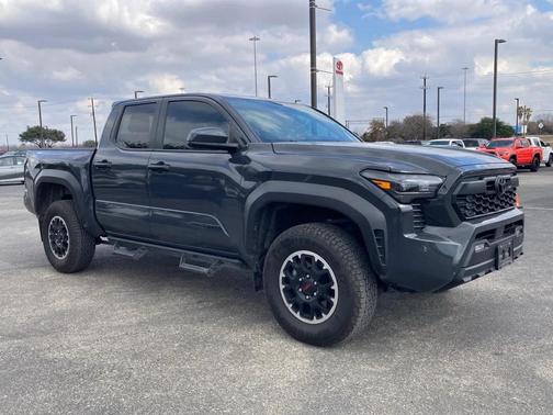 2024 Toyota Tacoma TRD Off-Road