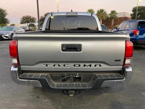 2022 Toyota Tacoma SR5