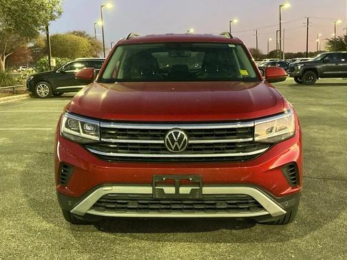 2022 Volkswagen Atlas 3.6L SE w/Technology