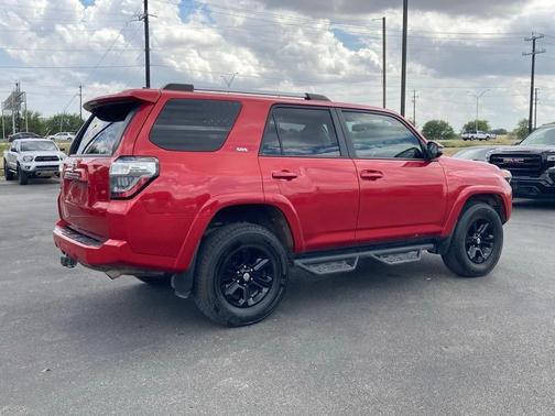 2022 Toyota 4Runner SR5 Premium