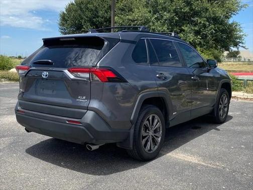 2023 Toyota RAV4 Hybrid XLE Premium