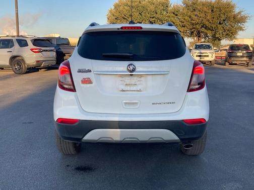 2020 Buick Encore Essence