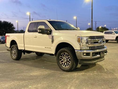 2018 Ford F-350 Lariat