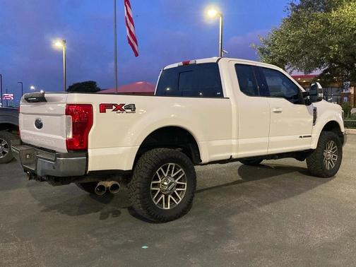 2018 Ford F-350 Lariat