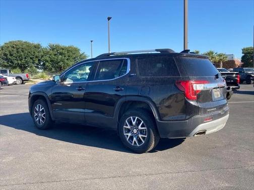 2023 GMC Acadia AWD SLT