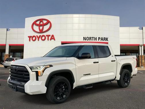 2023 Toyota Tundra SR5