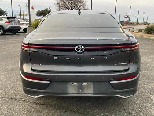 2023 Toyota Crown Limited