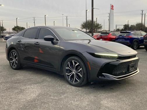 2023 Toyota Crown Limited