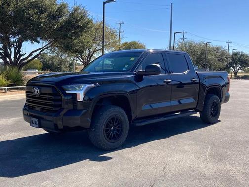 2023 Toyota Tundra SR