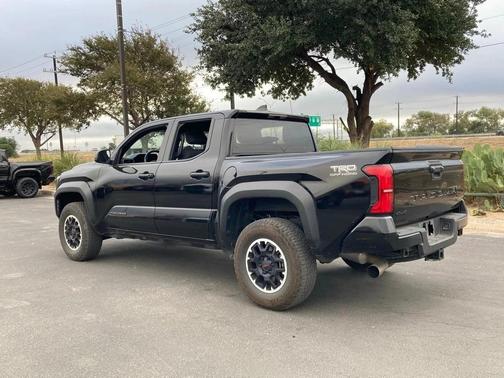 2024 Toyota Tacoma TRD Off-Road