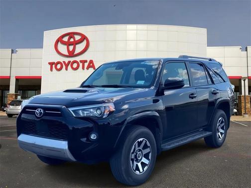 2024 Toyota 4Runner TRD Off Road