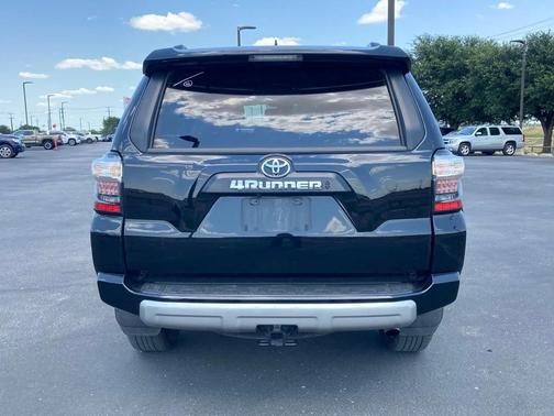 2024 Toyota 4Runner TRD Off Road
