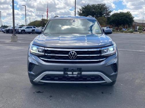2022 Volkswagen Atlas 2.0T SE w/Technology