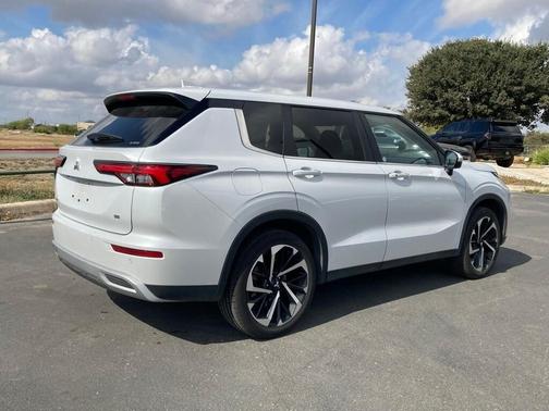 2024 Mitsubishi Outlander SE 2.5 S-AWC