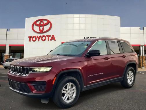 2023 Jeep Grand Cherokee Laredo