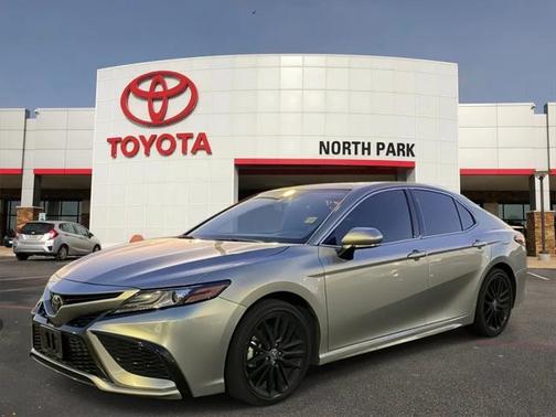 2023 Toyota Camry XSE