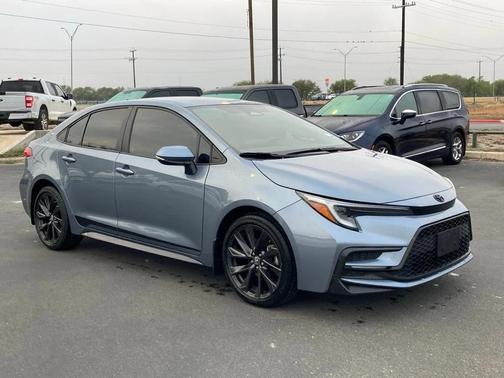 2023 Toyota Corolla SE