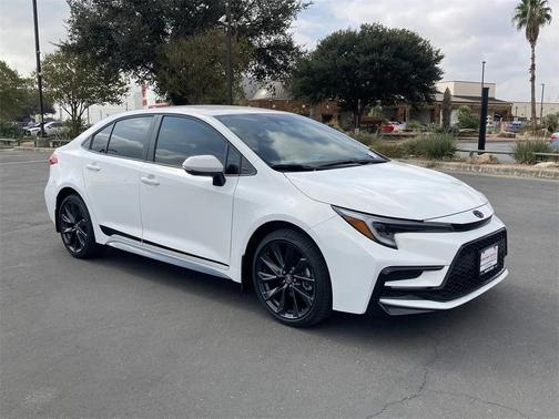 2026 Toyota Corolla SE