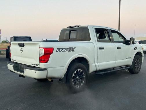 2017 Nissan Titan PRO-4X
