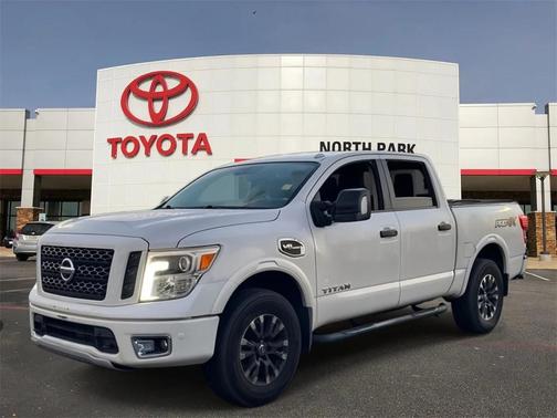 2017 Nissan Titan PRO-4X