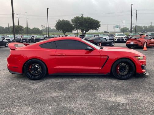 Race Red 2016 Ford Shelby GT350 Base