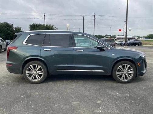 2020 Cadillac XT6 Premium Luxury FWD