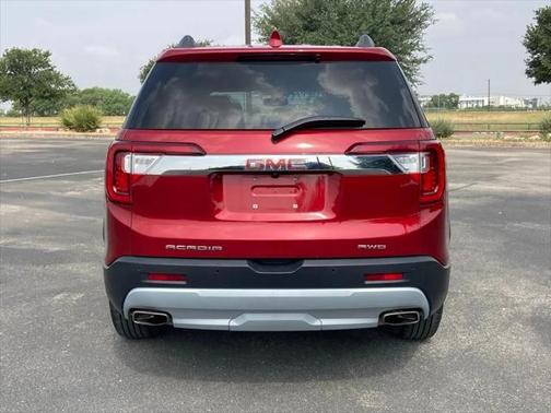 2023 GMC Acadia AWD SLT