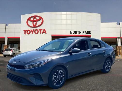 2024 Kia Forte LXS
