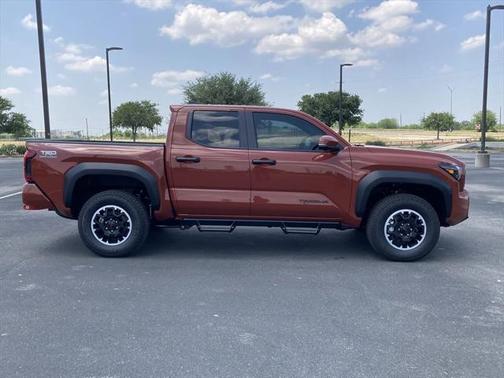 2025 Toyota Tacoma TRD Off Road