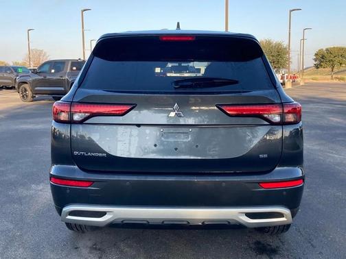 2024 Mitsubishi Outlander SE Black Edition S-AWC