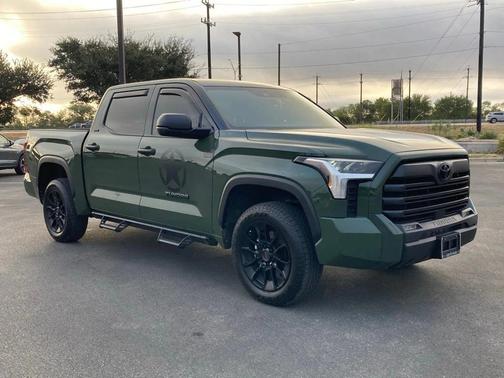 2023 Toyota Tundra SR5