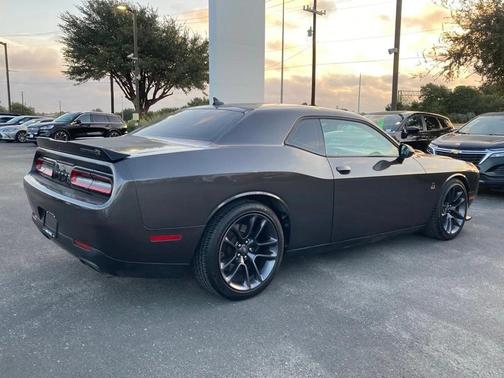 2023 Dodge Challenger R/T Scat Pack