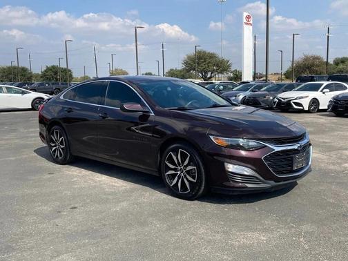 2021 Chevrolet Malibu FWD RS