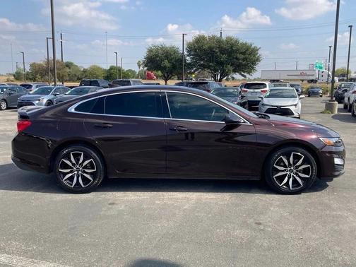 2021 Chevrolet Malibu FWD RS