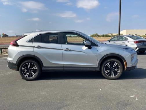 2025 Mitsubishi Eclipse Cross SE