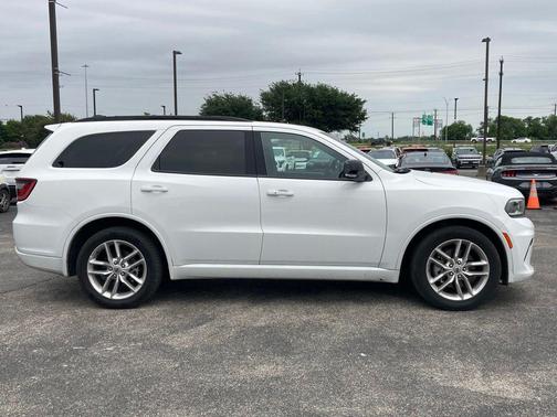 White Knuckle Clearcoat 2024 Dodge Durango GT Plus