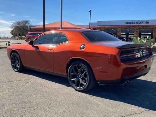 2020 Dodge Challenger SXT